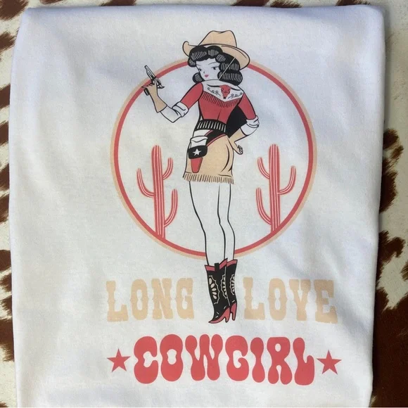 Long Love Cowgirl - Regular Tshirt - Picture 1 of 1